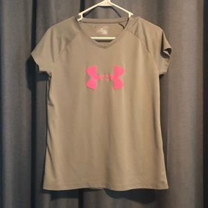Under Armour T